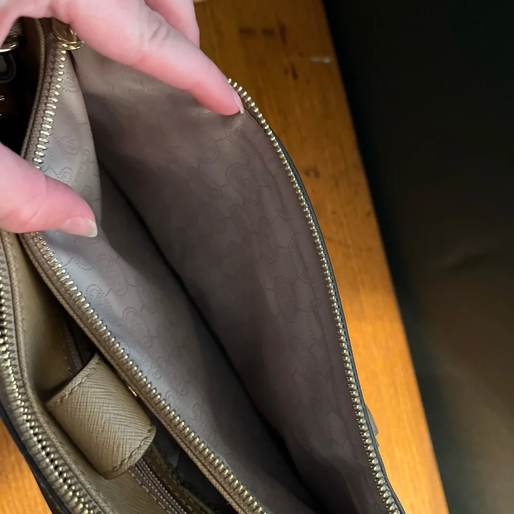 Michael Kors Tan Satchel with Dual Handles and Adjustable Strap - Picture 4 of 9